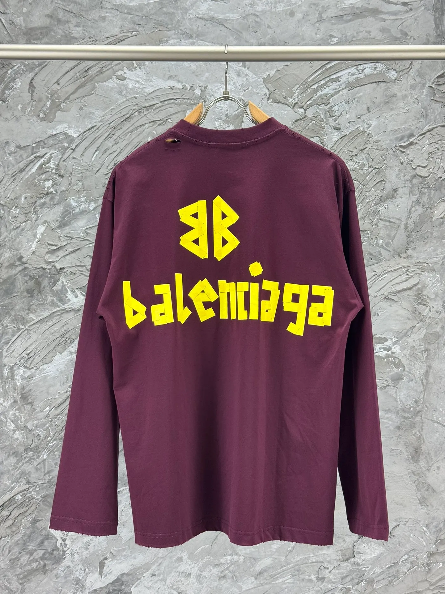 BALENCI*GA Series . 280g * 1 1 . . + . .os Same Style -Color：Cream White Green Blue -SIZE：XS S M L 8602#